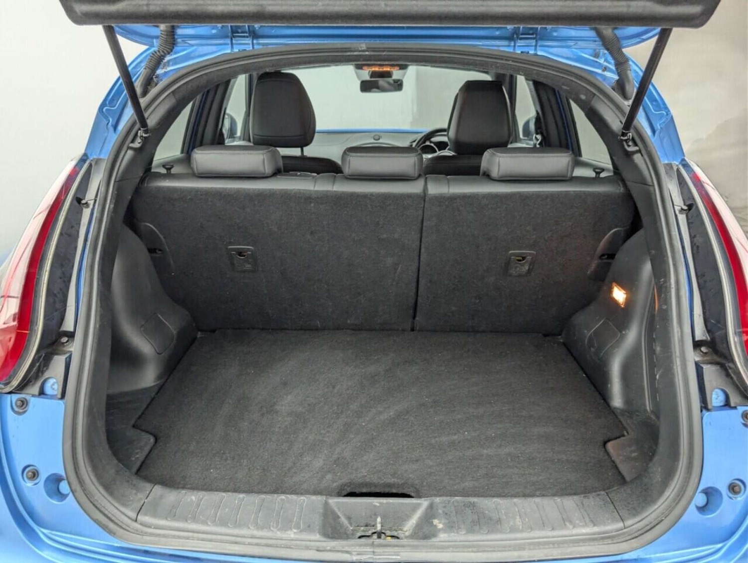 Used Nissan Juke 2018 for sale - 77714437: Photo 24