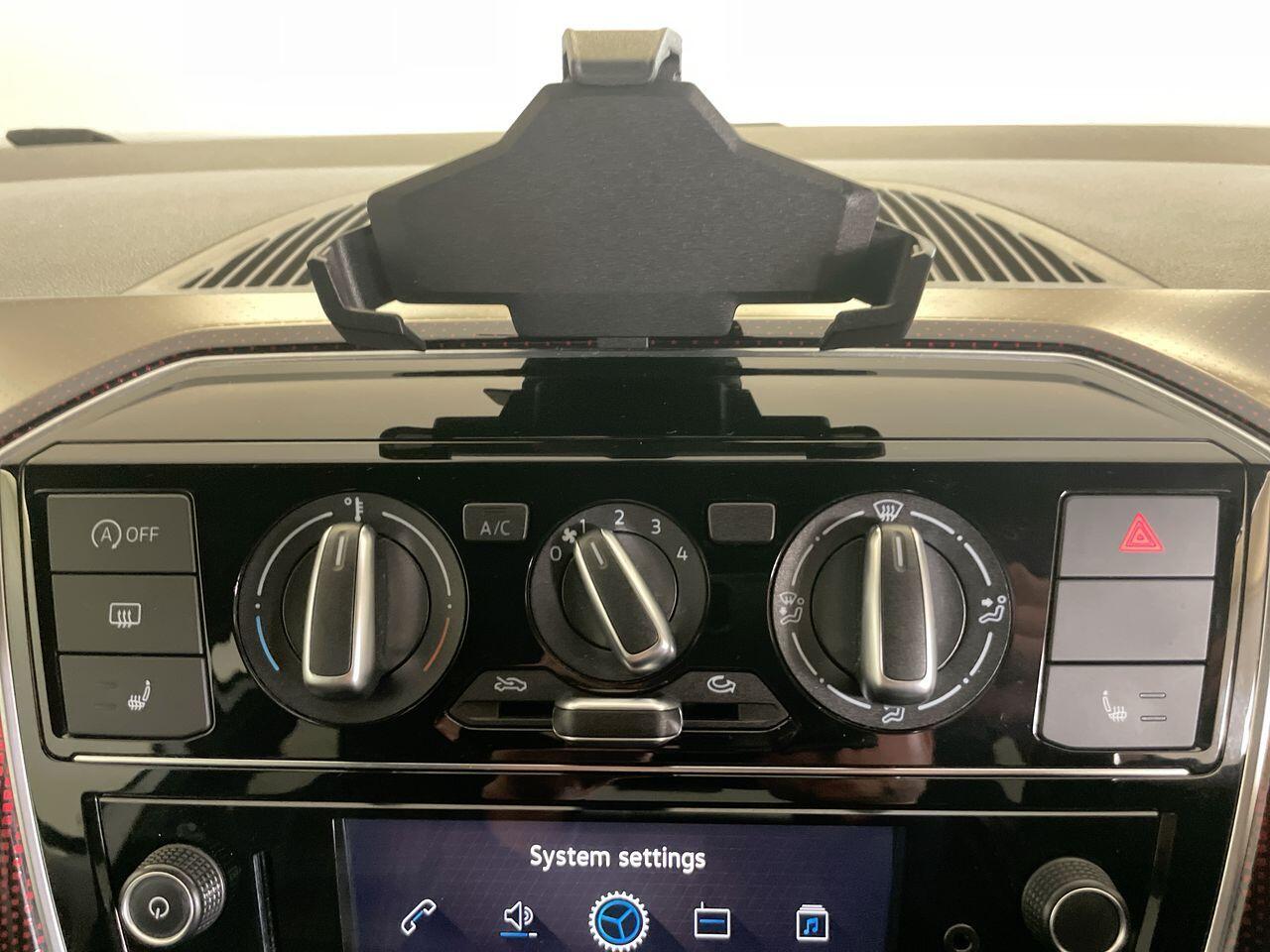 Used Volkswagen up! 2018 for sale - 77550433: Photo 27