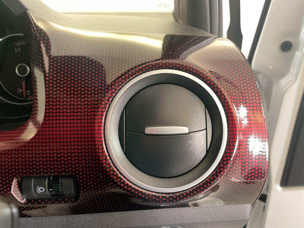 Used Volkswagen up! 2018 for sale - 77550433: Photo 32