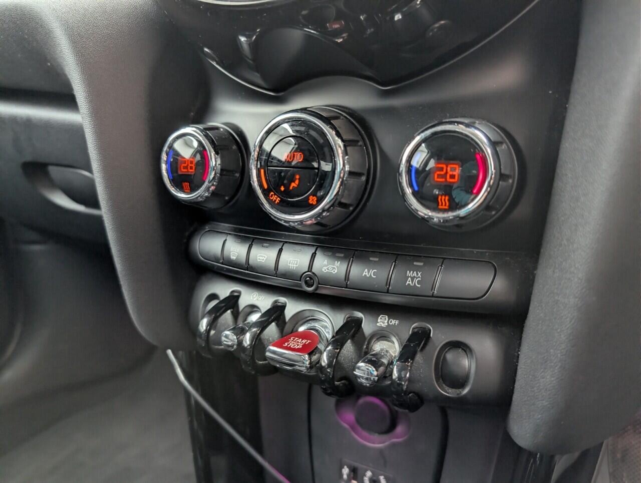 Used MINI Hatch 2016 for sale - 76743544: Photo 15