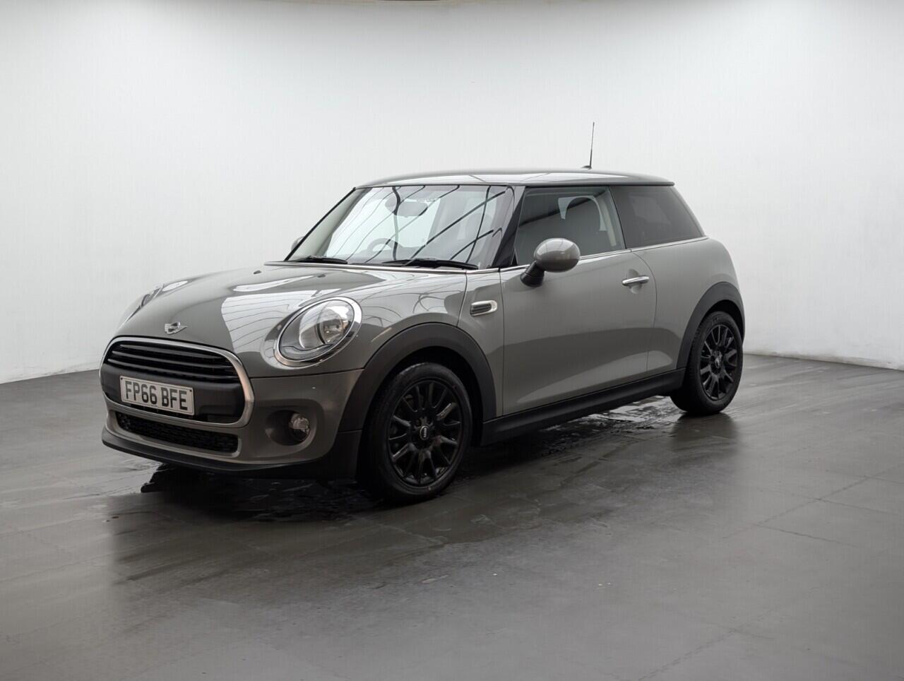 Used MINI Hatch 2016 for sale - 76743544: Photo 4