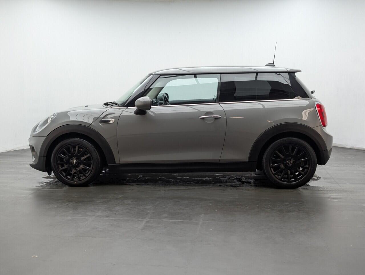 Used MINI Hatch 2016 for sale - 76743544: Photo 5