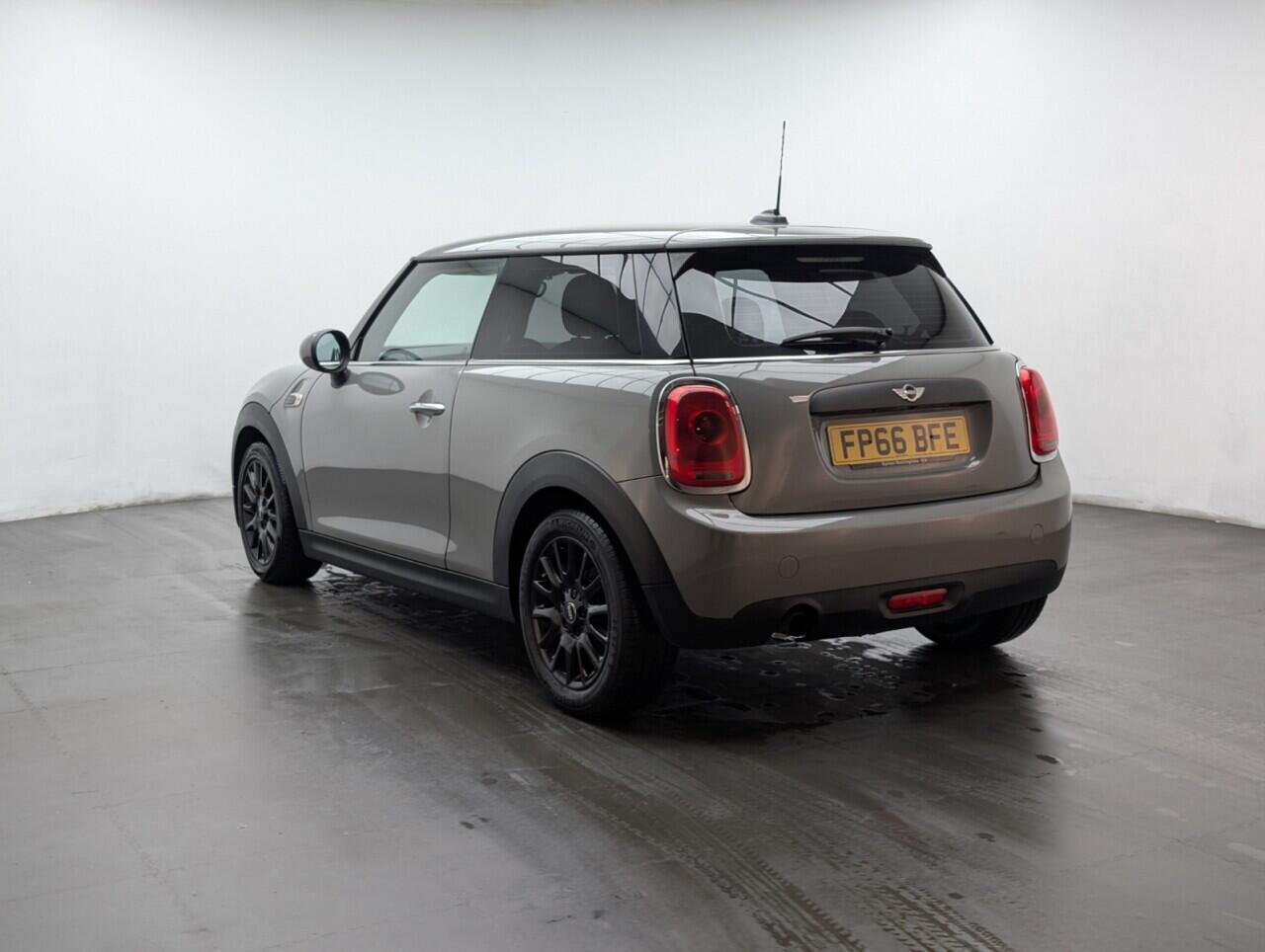 Used MINI Hatch 2016 for sale - 76743544: Photo 6