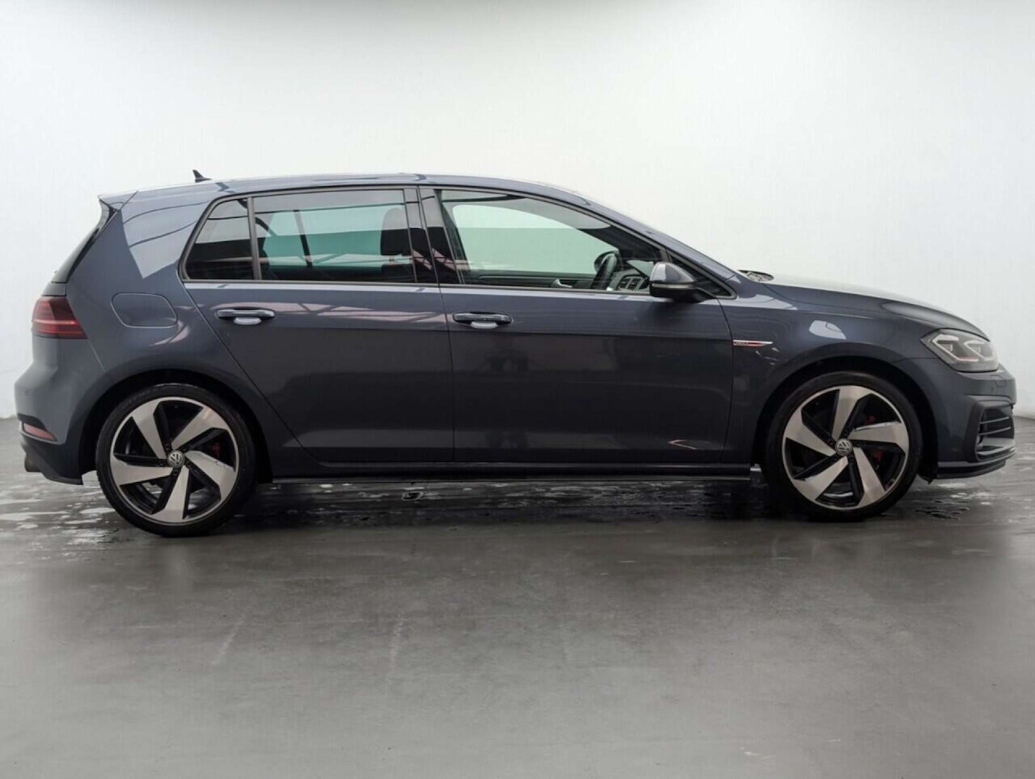 Used Volkswagen Golf 2018 for sale - 77713764: Photo 9