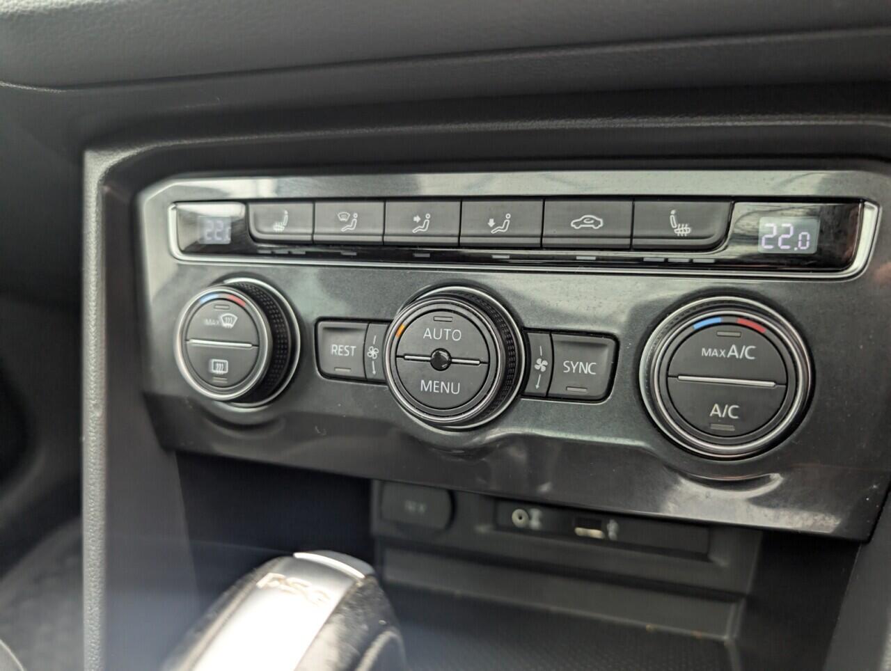 Used Volkswagen Tiguan 2017 for sale - 76422895: Photo 16