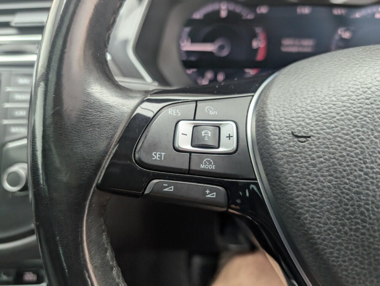 Used Volkswagen Tiguan 2017 for sale - 76422895: Photo 19