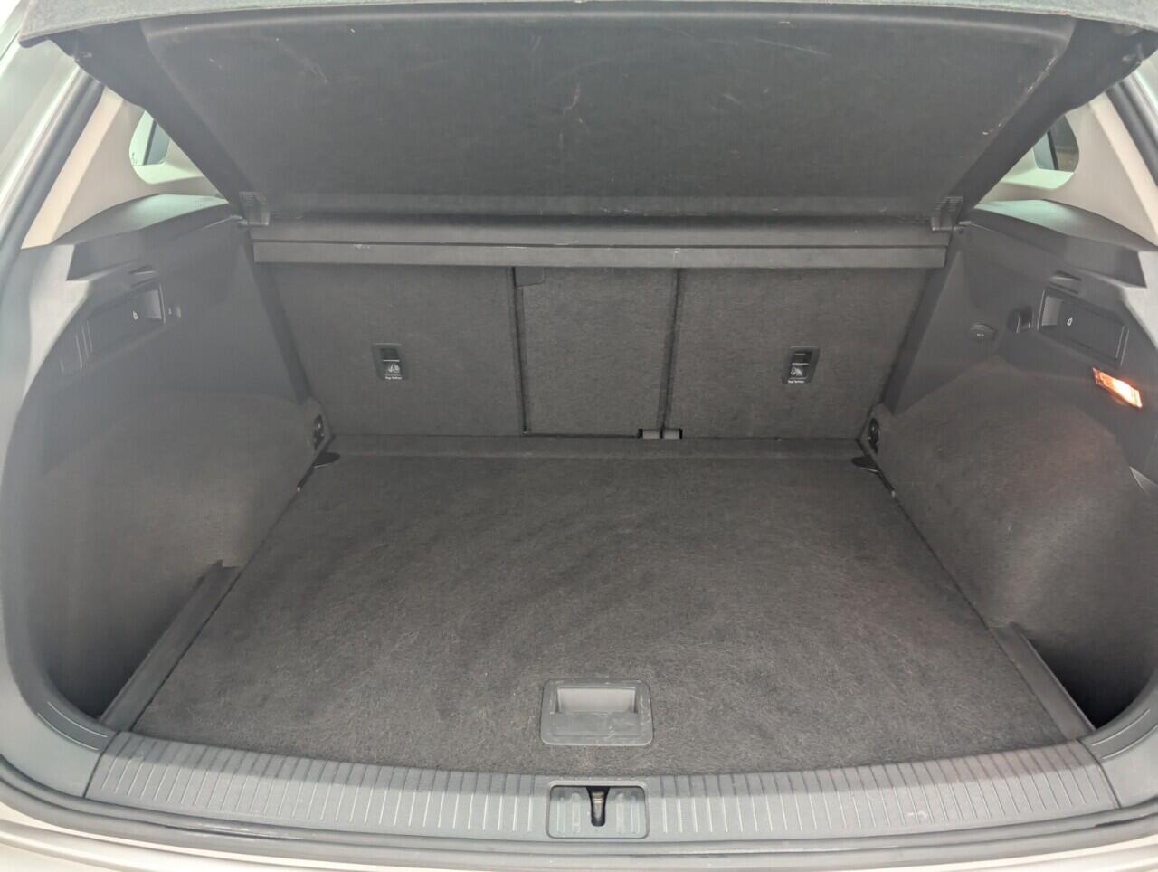 Used Volkswagen Tiguan 2017 for sale - 76422895: Photo 27