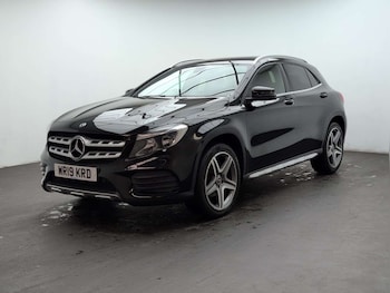 Used Mercedes-Benz GLA 2019 for sale - 79556681: Photo