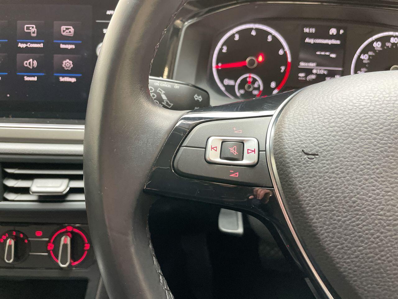 Used Volkswagen Polo 2019 for sale - 76886521: Photo 30