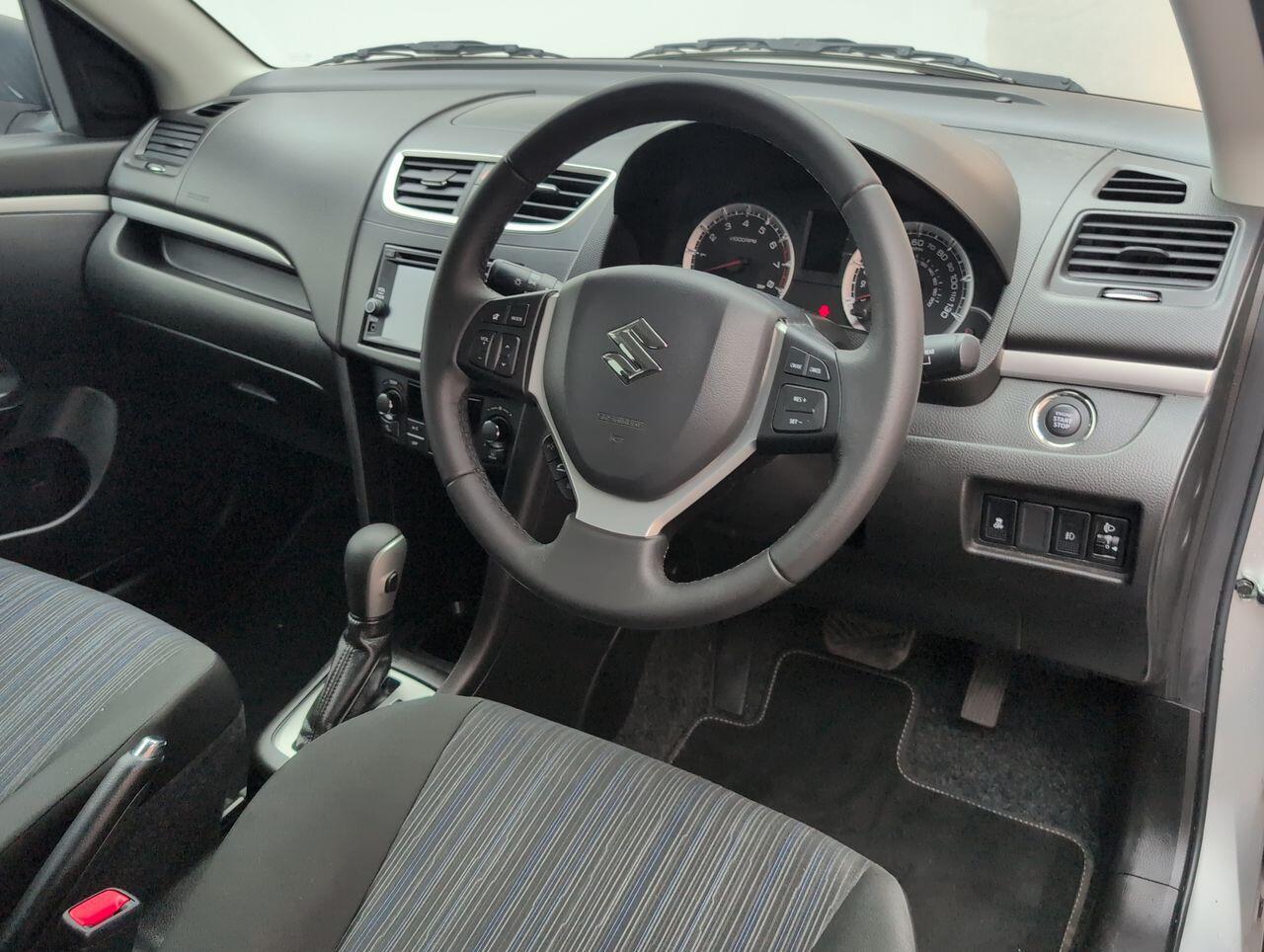 Used Suzuki Swift 2015 for sale - 76422905: Photo 11