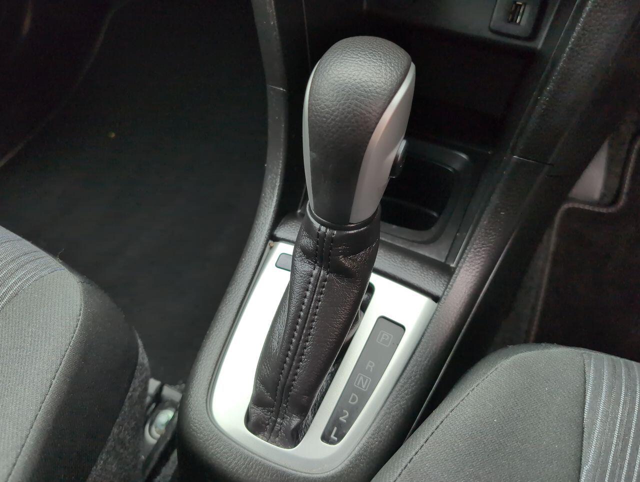 Used Suzuki Swift 2015 for sale - 76422905: Photo 15