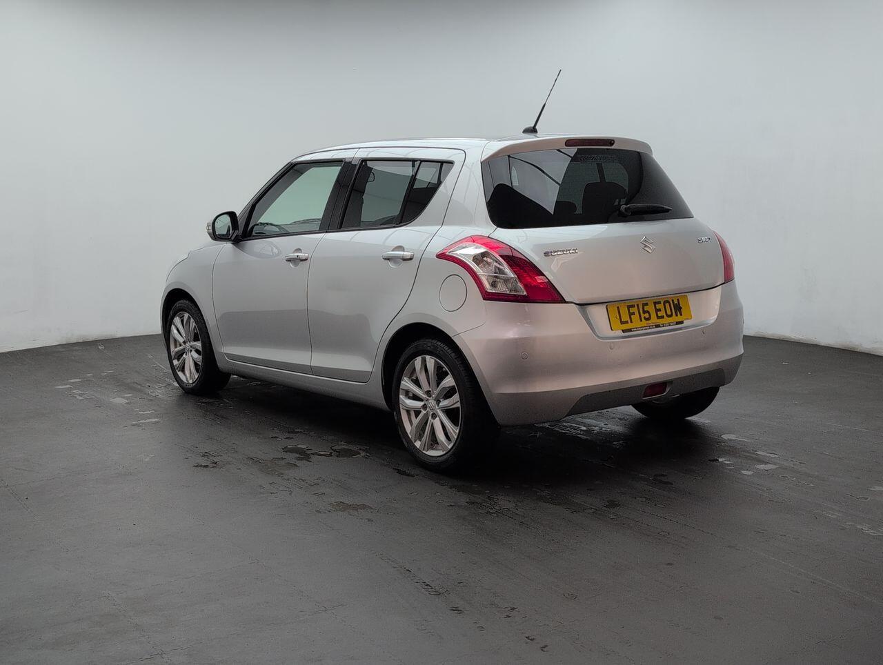 Used Suzuki Swift 2015 for sale - 76422905: Photo 6