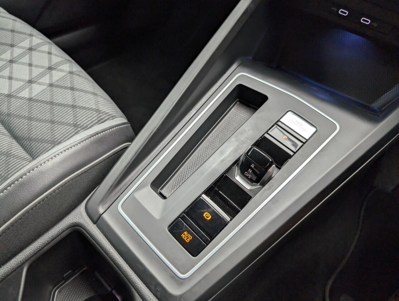 Used Volkswagen Golf 2020 for sale - 76425561: Photo 16