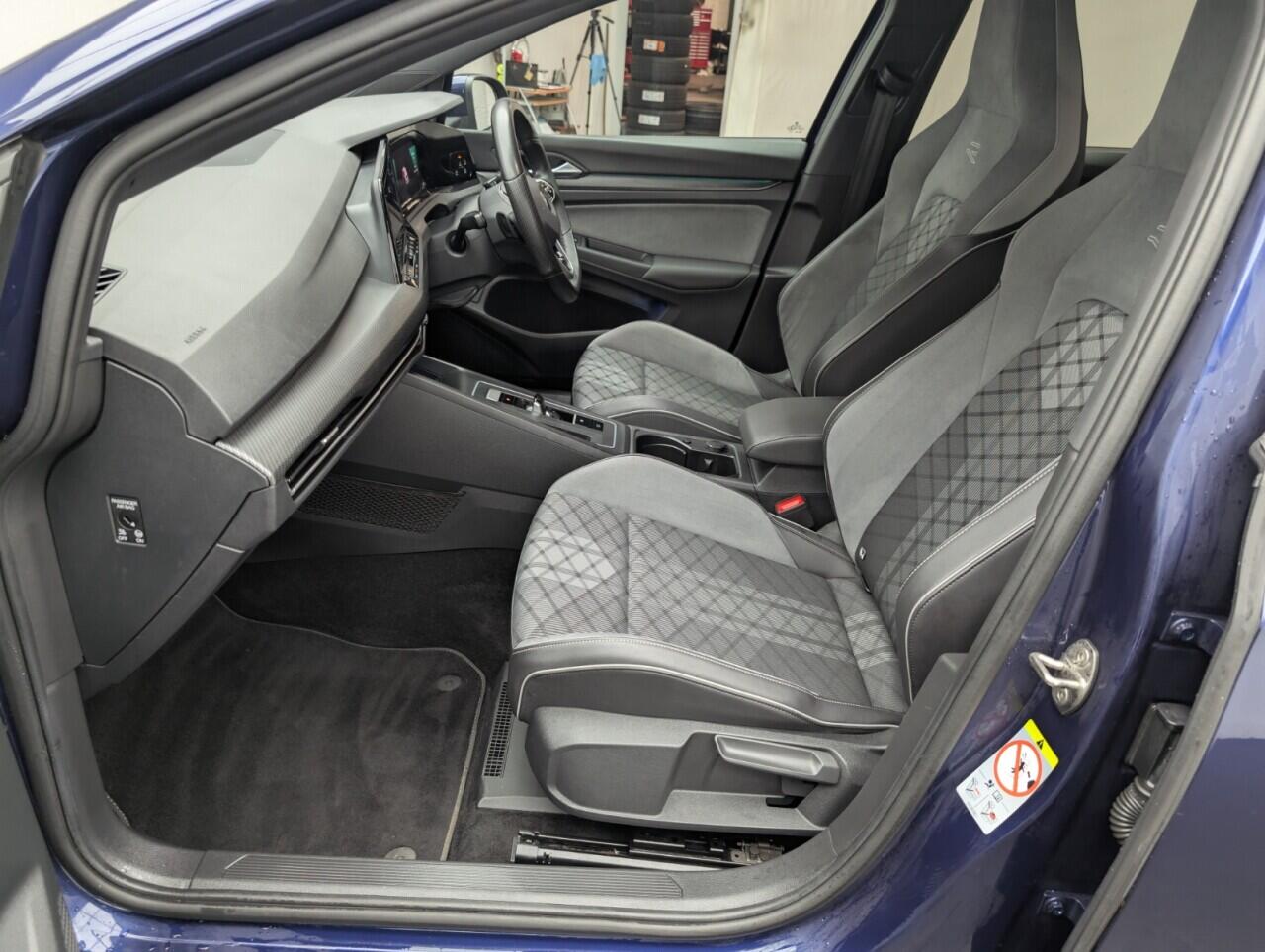 Used Volkswagen Golf 2020 for sale - 76425561: Photo 28