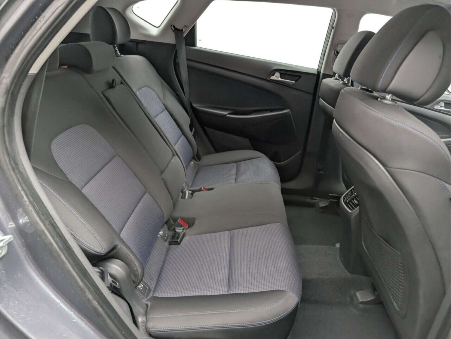 Used Hyundai TUCSON 2016 for sale - 77903113: Photo 28