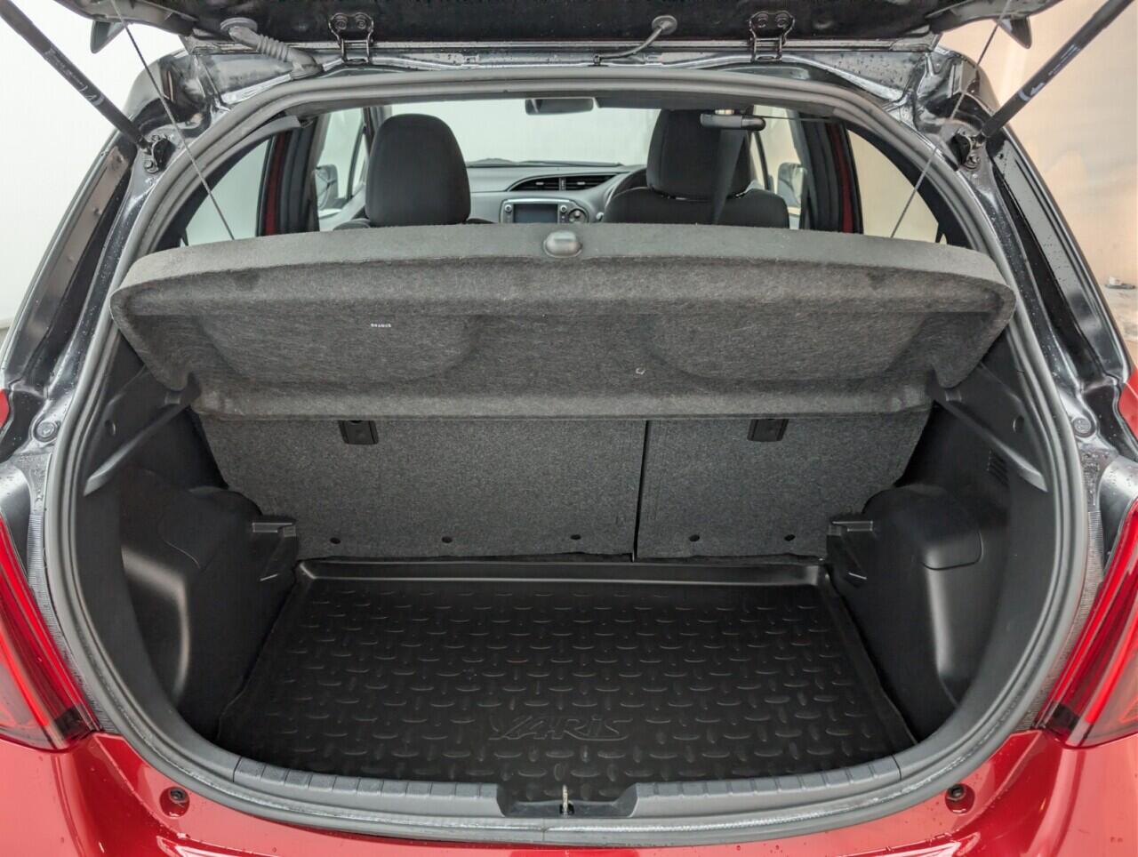 Used Toyota Yaris 2016 for sale - 77345554: Photo 25