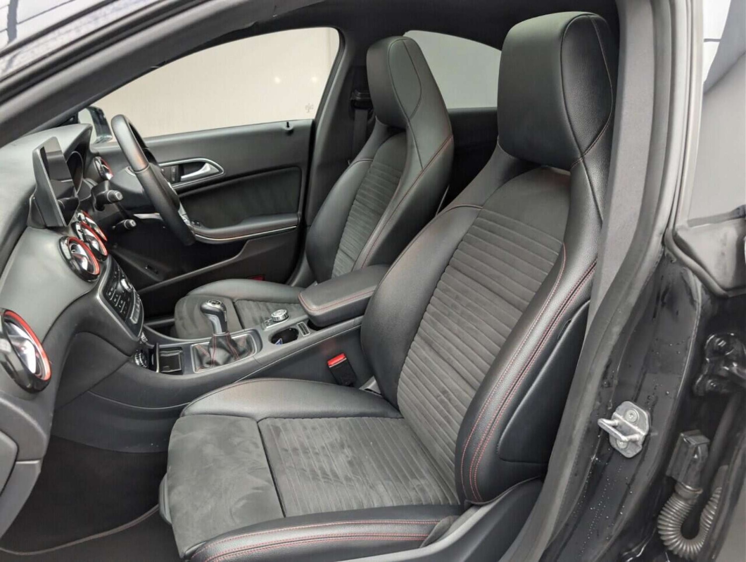 Used Mercedes-Benz CLA 2019 for sale - 78097424: Photo 33