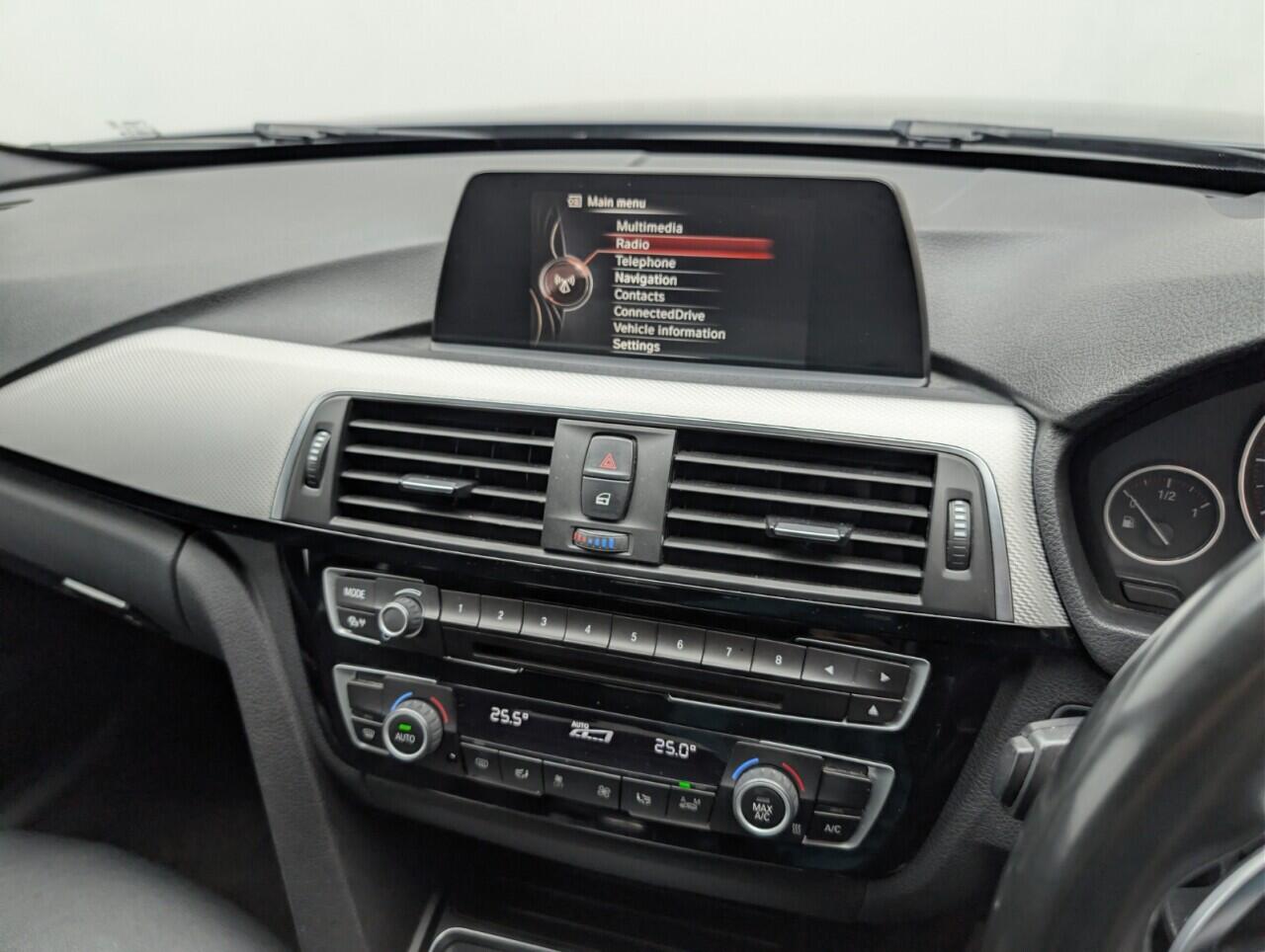 Used BMW 3 Series 2016 for sale - 76484763: Photo 14