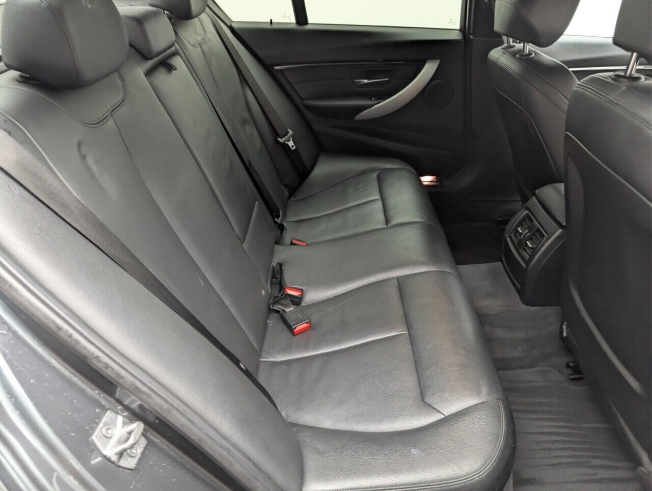 Used BMW 3 Series 2016 for sale - 76484763: Photo 25