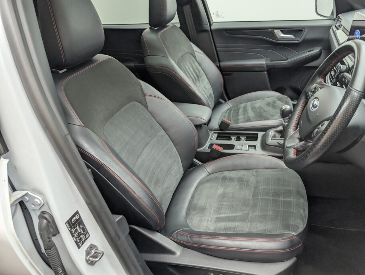 Used Ford Kuga 2022 for sale - 76424523: Photo 12