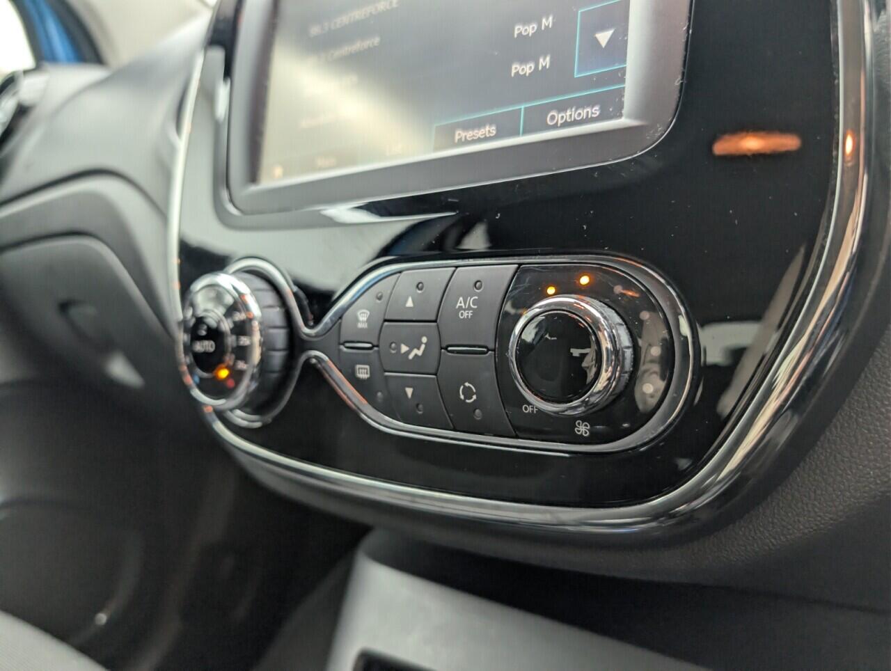 Used Renault Captur 2017 for sale - 77255094: Photo 14