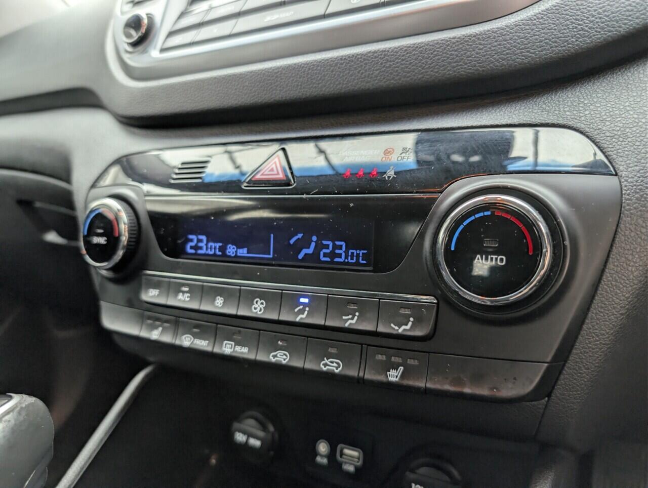 Used Hyundai TUCSON 2017 for sale - 76689061: Photo 16