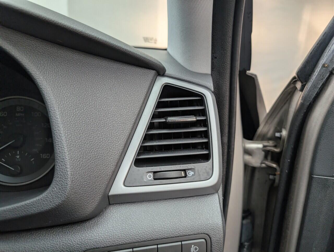 Used Hyundai TUCSON 2017 for sale - 76689061: Photo 21