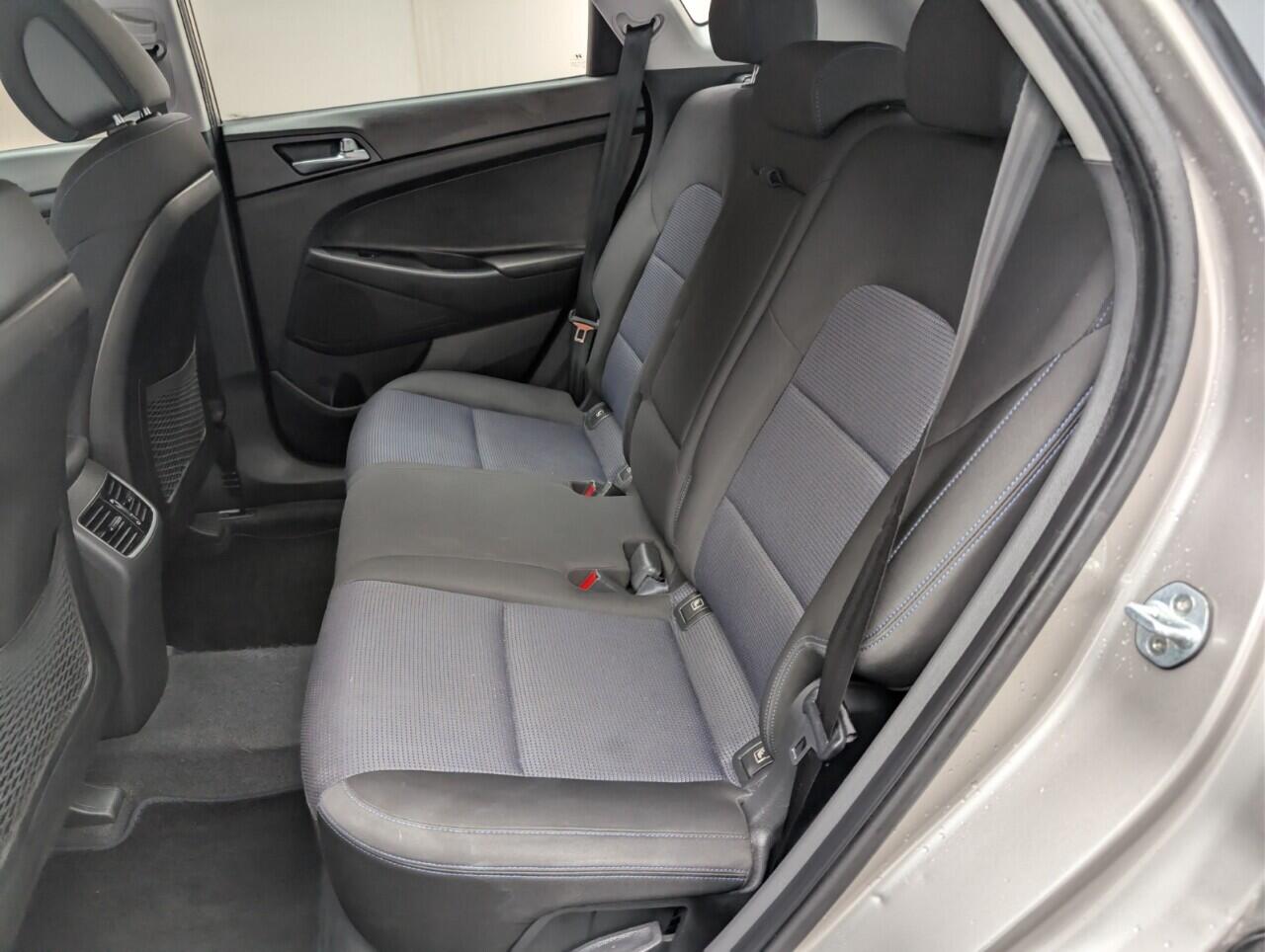 Used Hyundai TUCSON 2017 for sale - 76689061: Photo 27