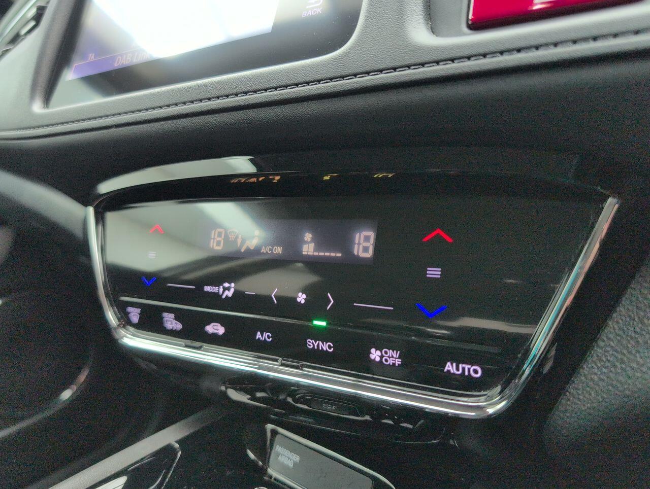 Used Honda HR-V 2017 for sale - 76424524: Photo 15