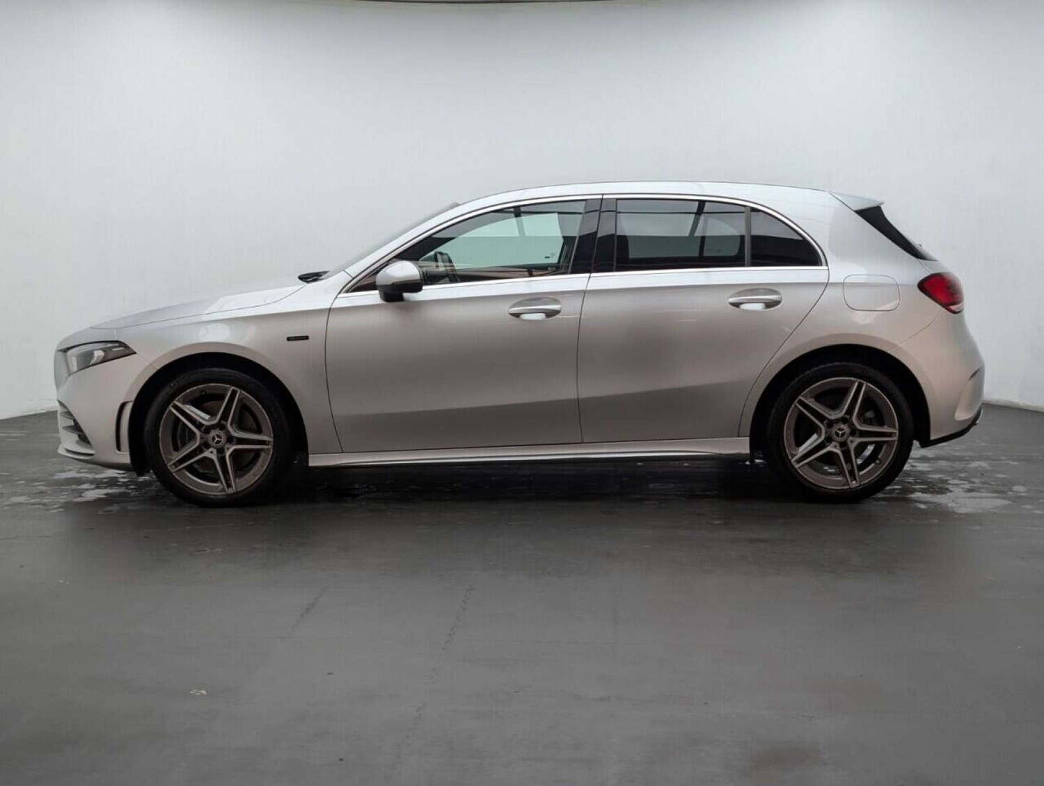 Used Mercedes-Benz A-Class 2021 for sale - 77713619: Photo 6