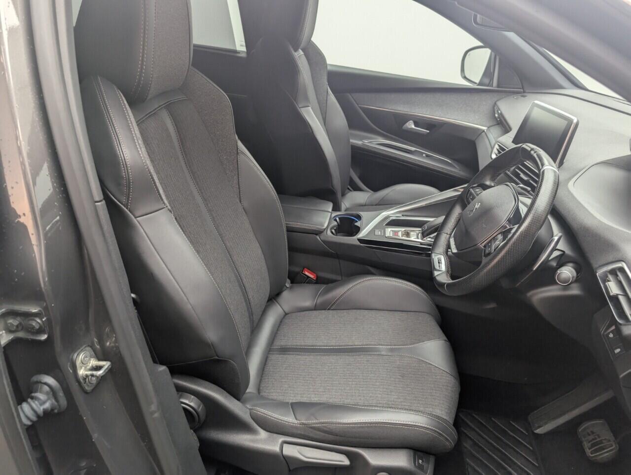 Used Peugeot 5008 for sale - 76659379: Photo 12