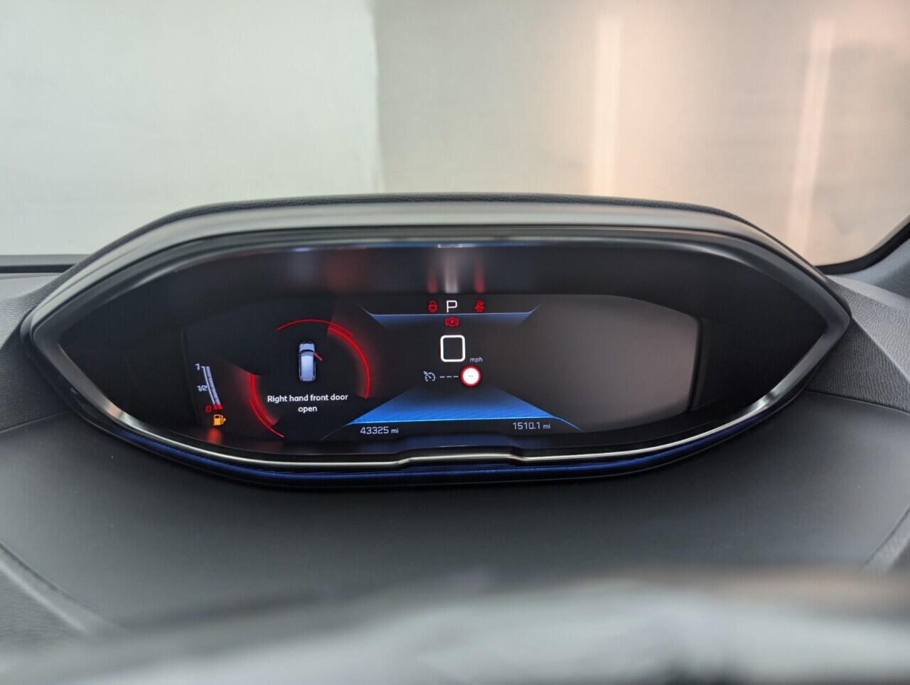 Used Peugeot 5008 for sale - 76659379: Photo 19