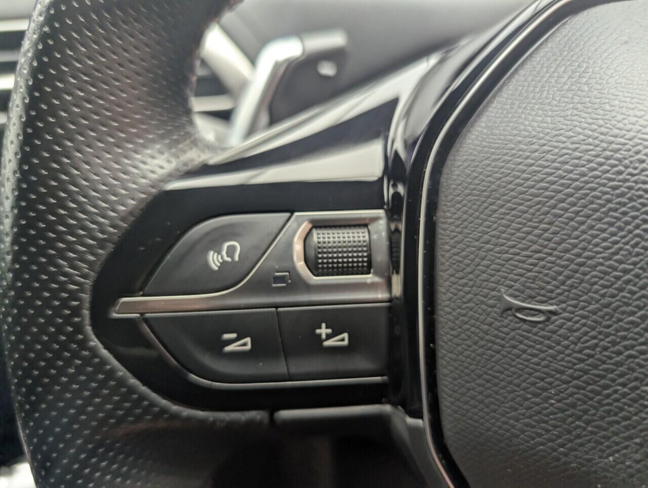 Used Peugeot 5008 for sale - 76659379: Photo 20