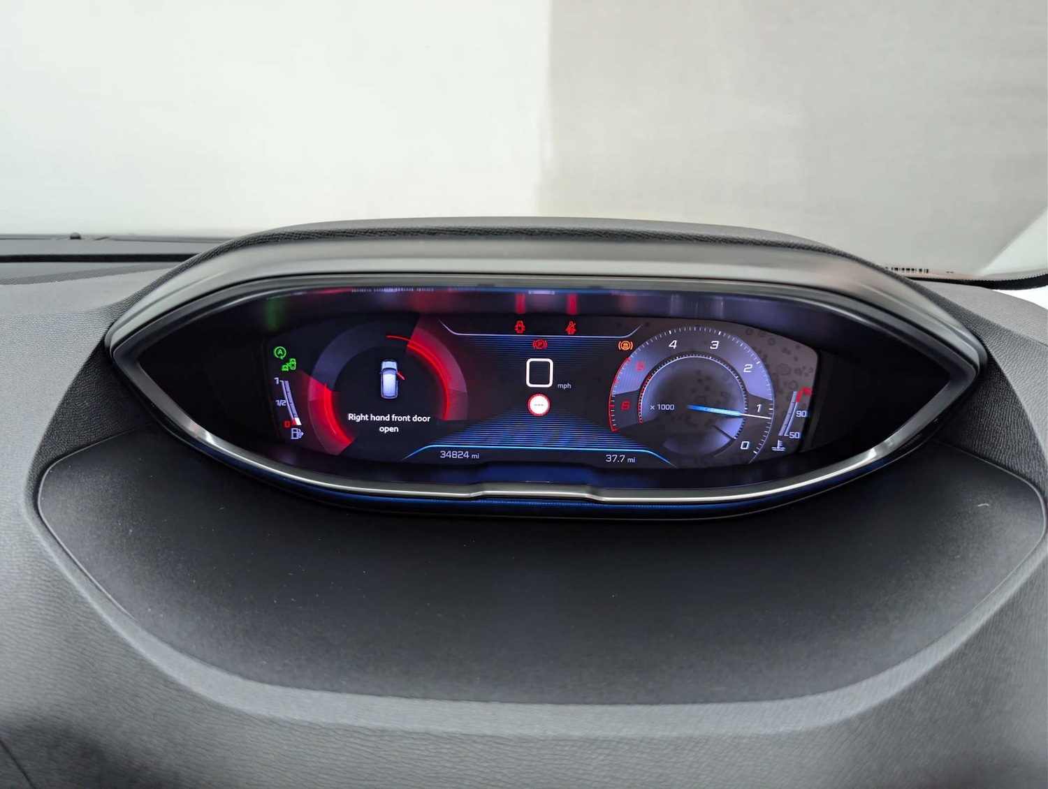 Used Peugeot 3008 2019 for sale - 77821715: Photo 24