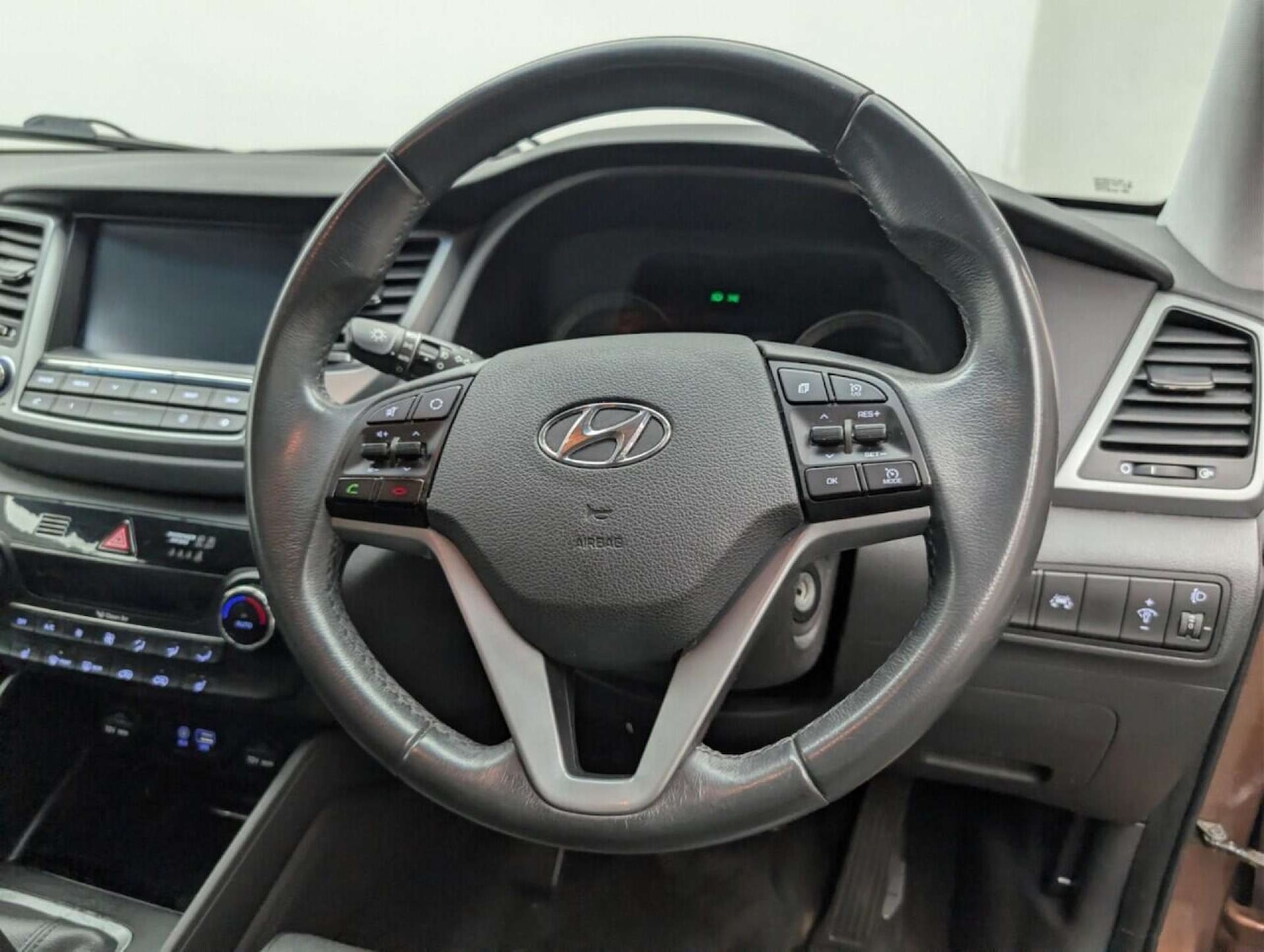 Used Hyundai TUCSON 2017 for sale - 77713385: Photo 24