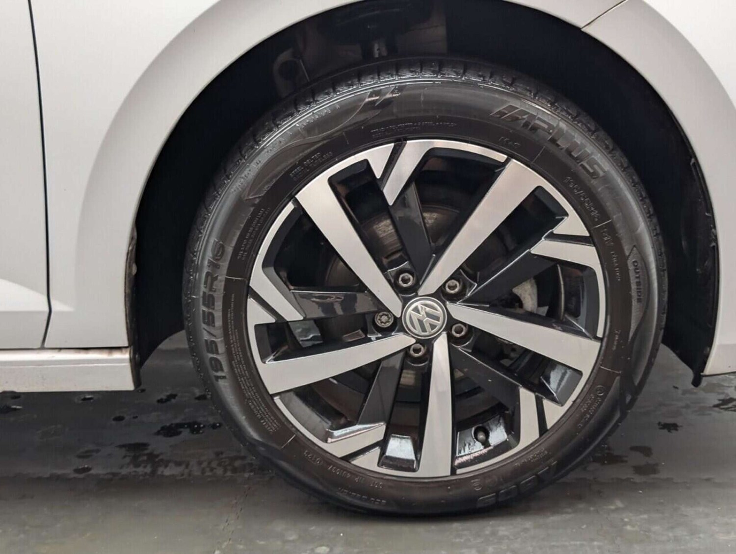 Used Volkswagen Polo 2019 for sale - 77713289: Photo 10