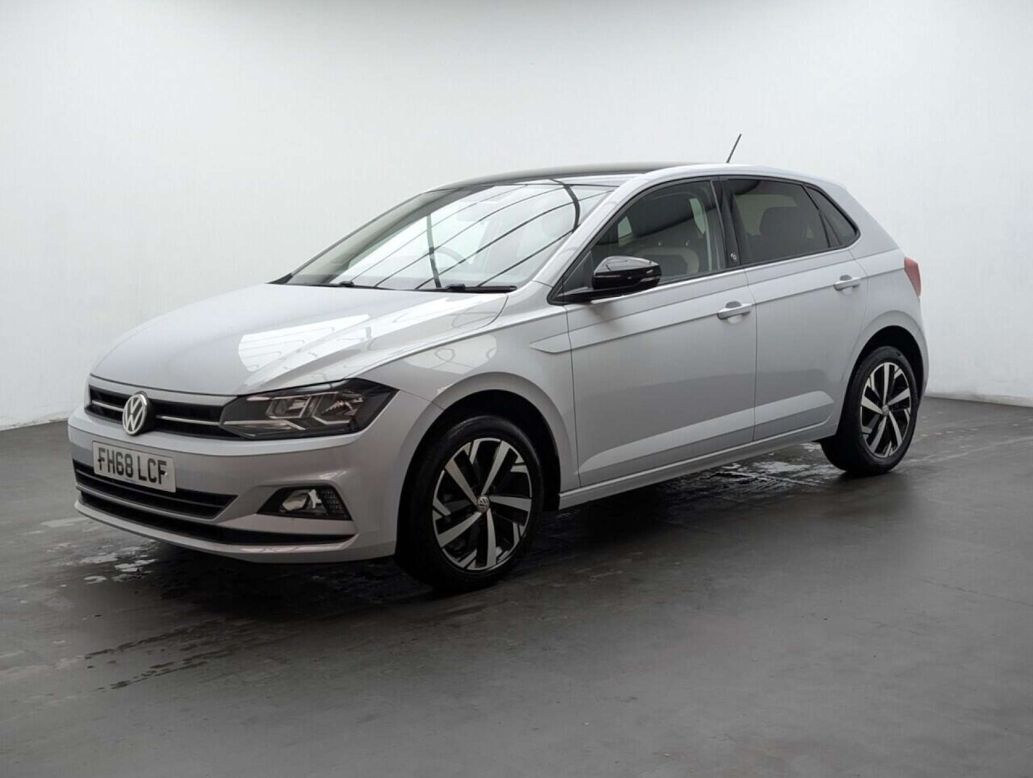 Used Volkswagen Polo 2019 for sale - 77713289: Photo 4