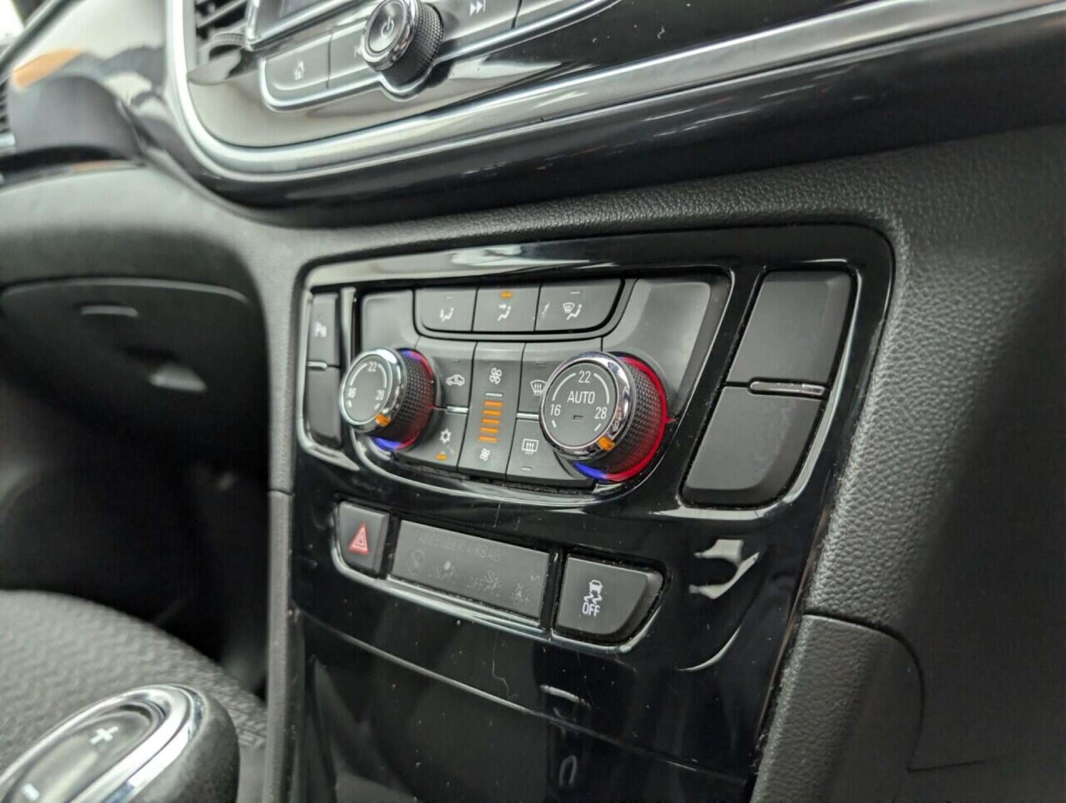 Used Vauxhall Mokka X 2018 for sale - 77714393: Photo 15