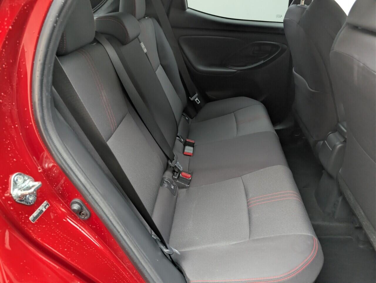 Used Toyota Yaris 2022 for sale - 76472864: Photo 24