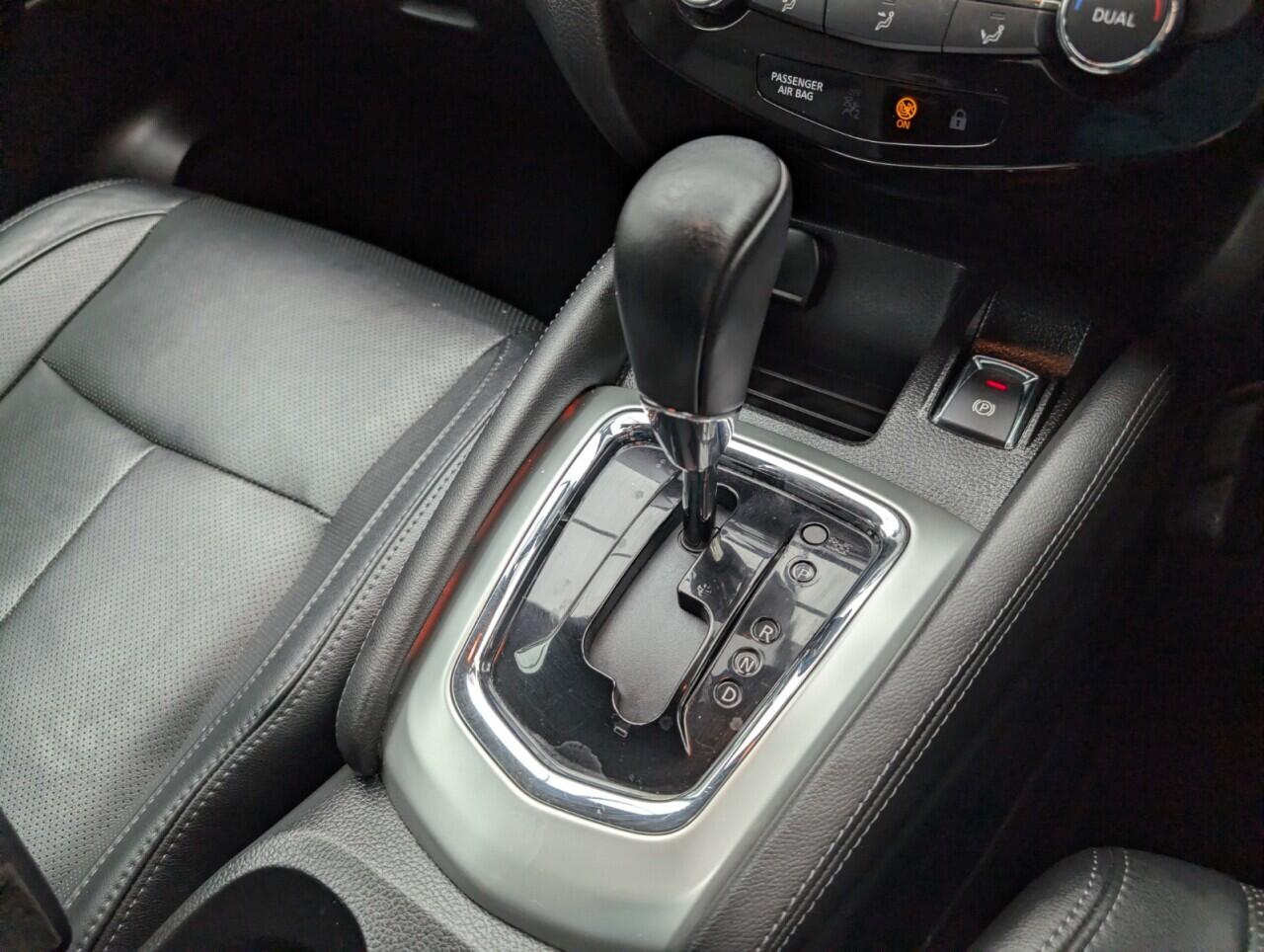 Used Nissan Qashqai 2016 for sale - 76657872: Photo 16