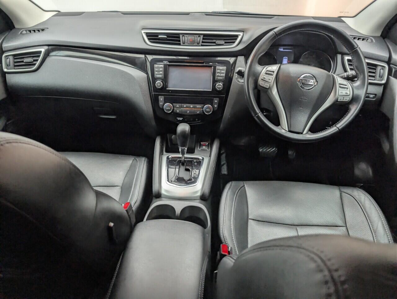 Used Nissan Qashqai 2016 for sale - 76657872: Photo 24