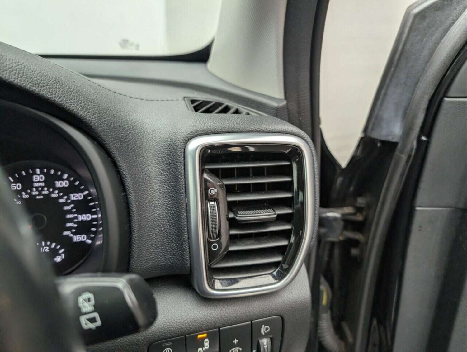 Used Kia Sportage 2019 for sale - 77713395: Photo 19