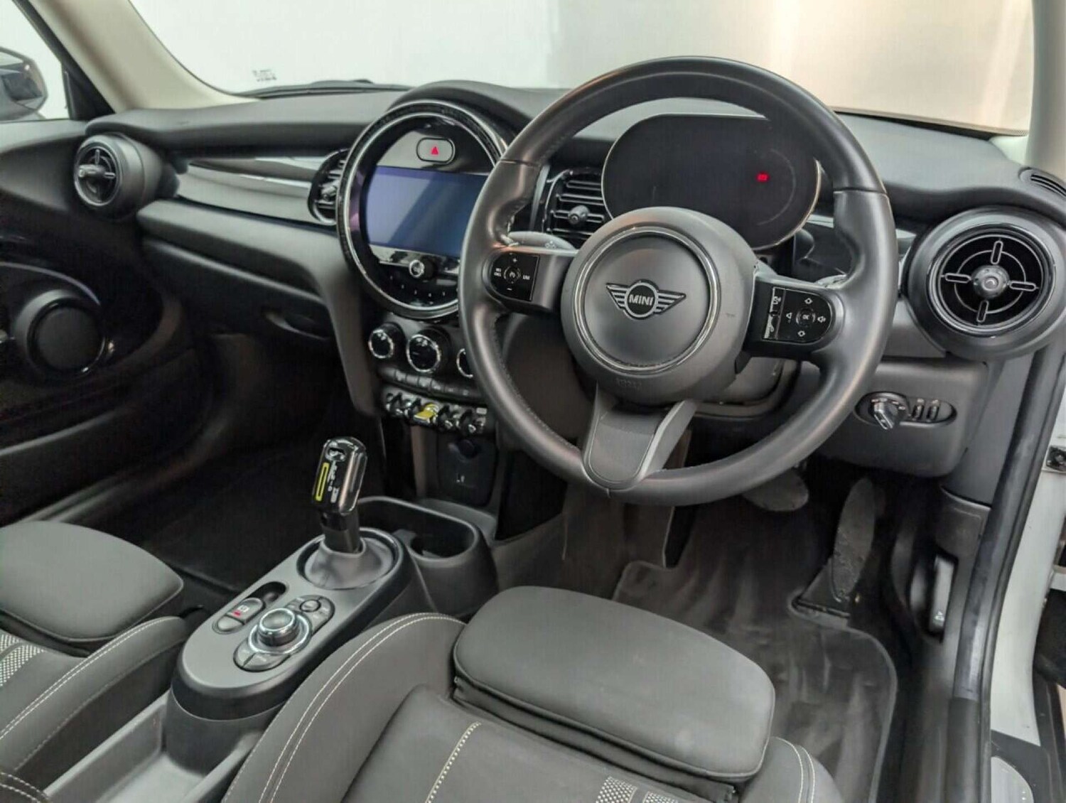 Used MINI Hatch 2021 for sale - 77802709: Photo 12