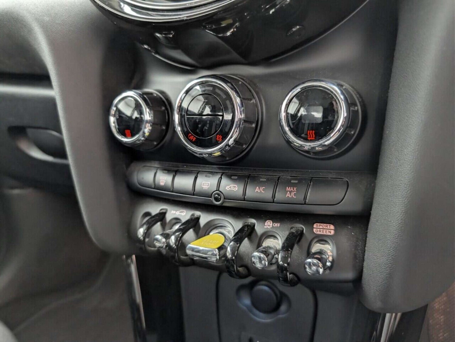 Used MINI Hatch 2021 for sale - 77802709: Photo 16