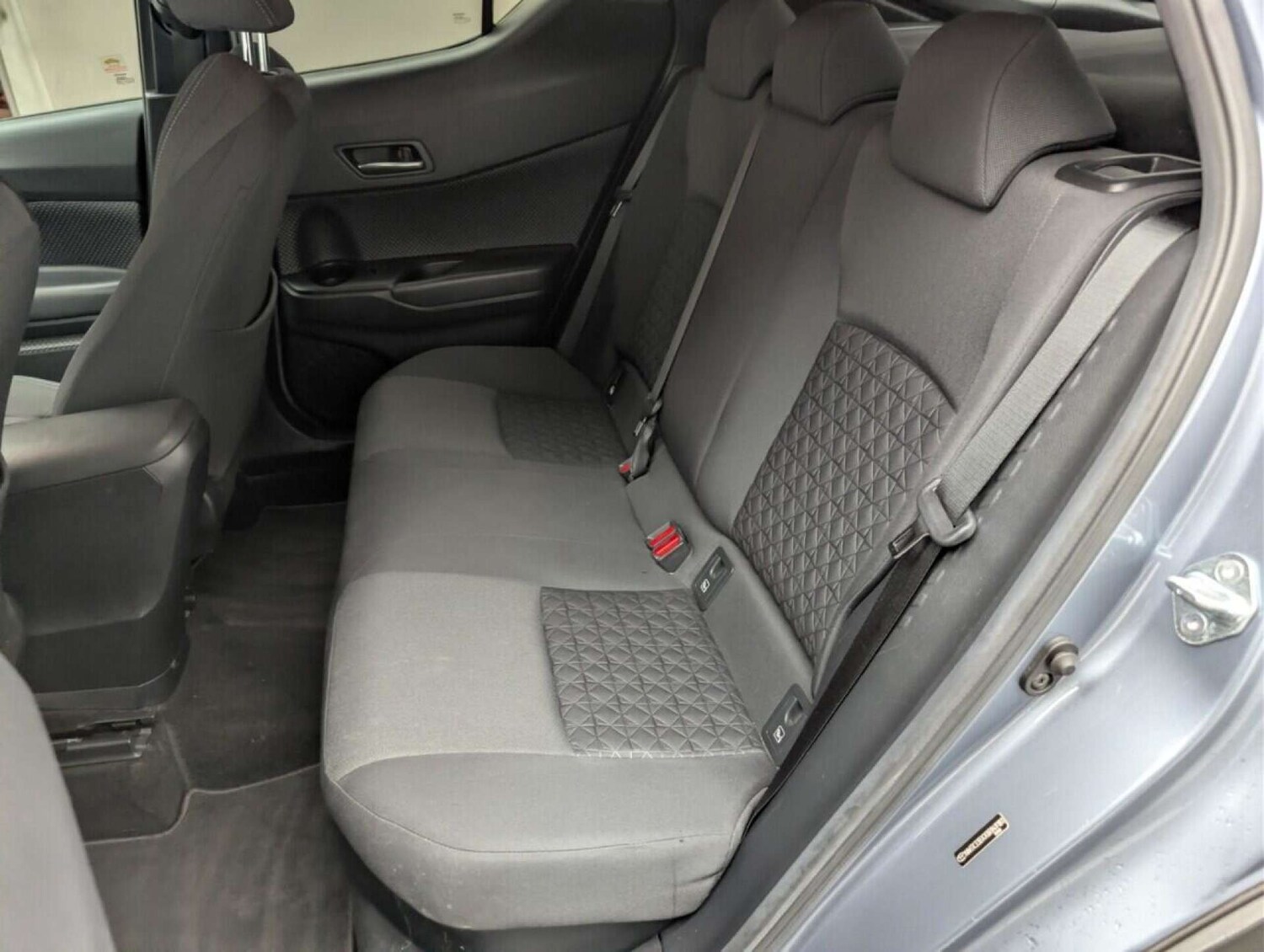 Used Toyota C-HR 2020 for sale - 77714015: Photo 24