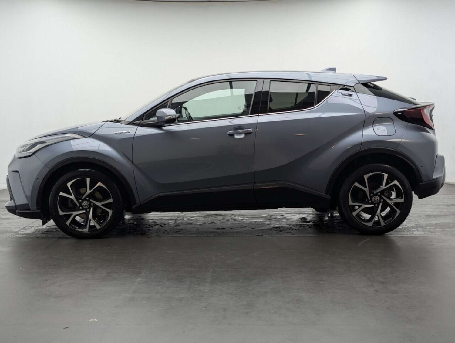 Used Toyota C-HR 2020 for sale - 77714015: Photo 5