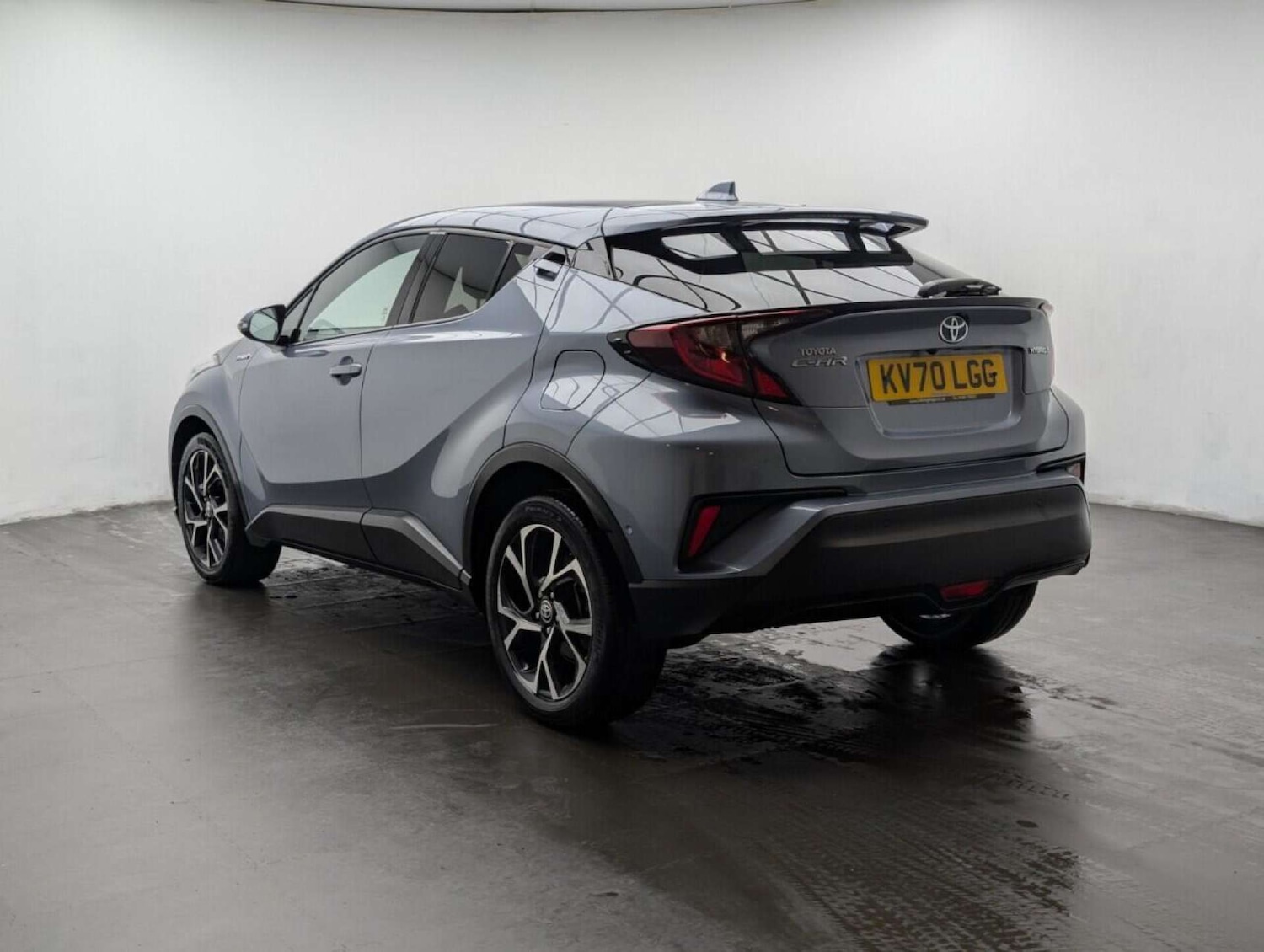 Used Toyota C-HR 2020 for sale - 77714015: Photo 6