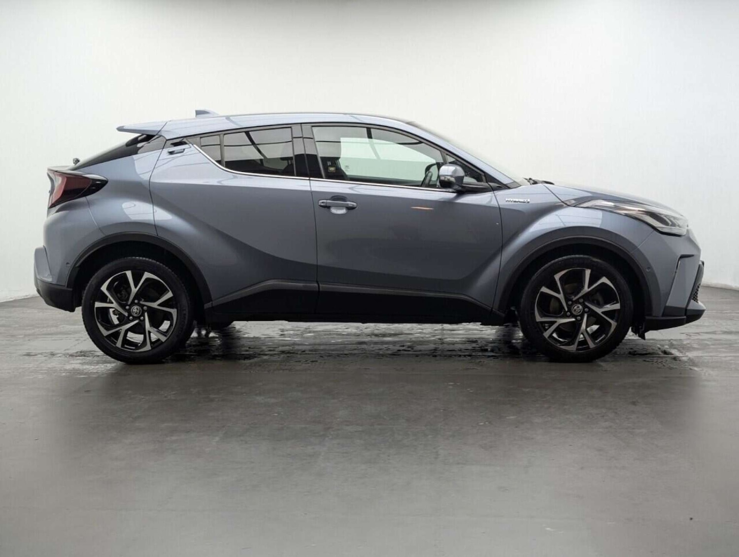 Used Toyota C-HR 2020 for sale - 77714015: Photo 9