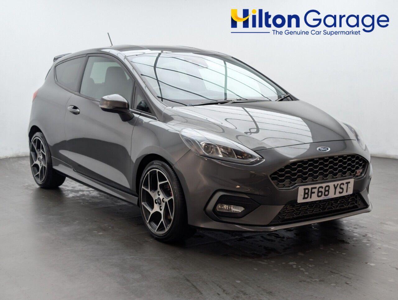 Used Ford Fiesta 2018 for sale - 76666495: Photo 1