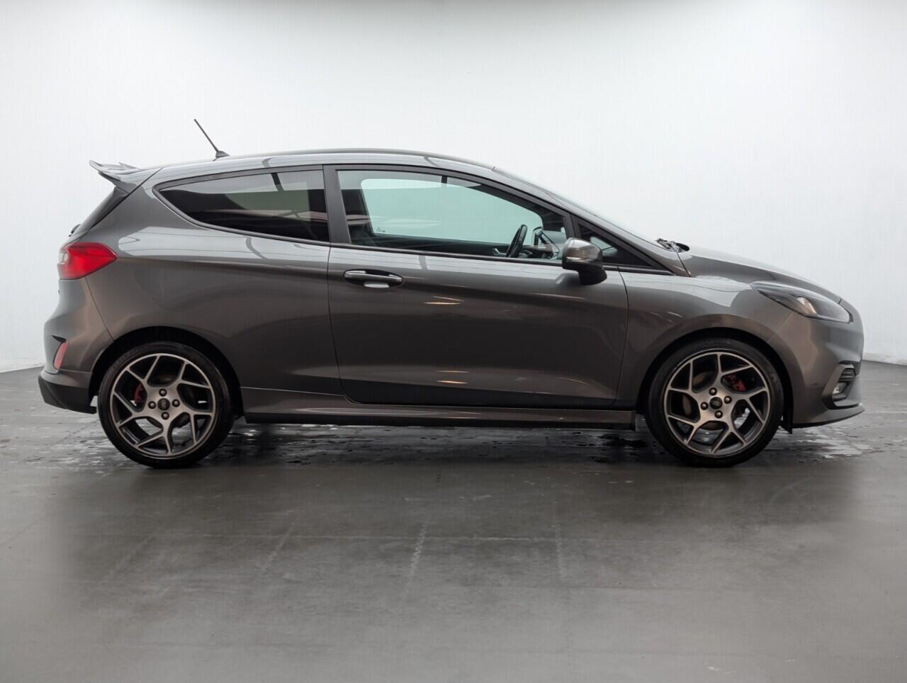 Used Ford Fiesta 2018 for sale - 76666495: Photo 9